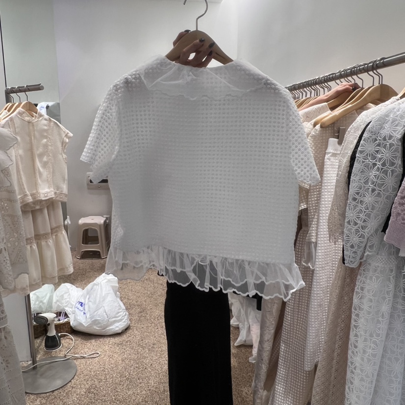 A韓國直郵㊣東大門實拍女裝新品人氣職業休閑熱賣襯衫蕾絲衫A STORE襯衫/蕾絲衫