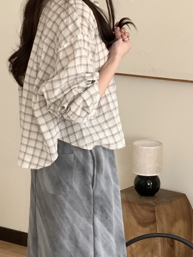 PLANTS ON GRAY韓國直郵㊣東大門實拍女裝新款熱賣襯衫蕾絲衫格紋PLANTS ON GRAY襯衫/蕾絲衫