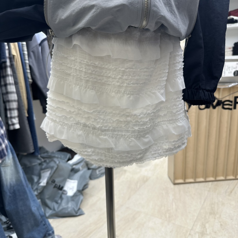 Lay oveR韓國直郵㊣東大門實拍女裝新品25春夏推薦職業短裙E/E/E短裙圖色2