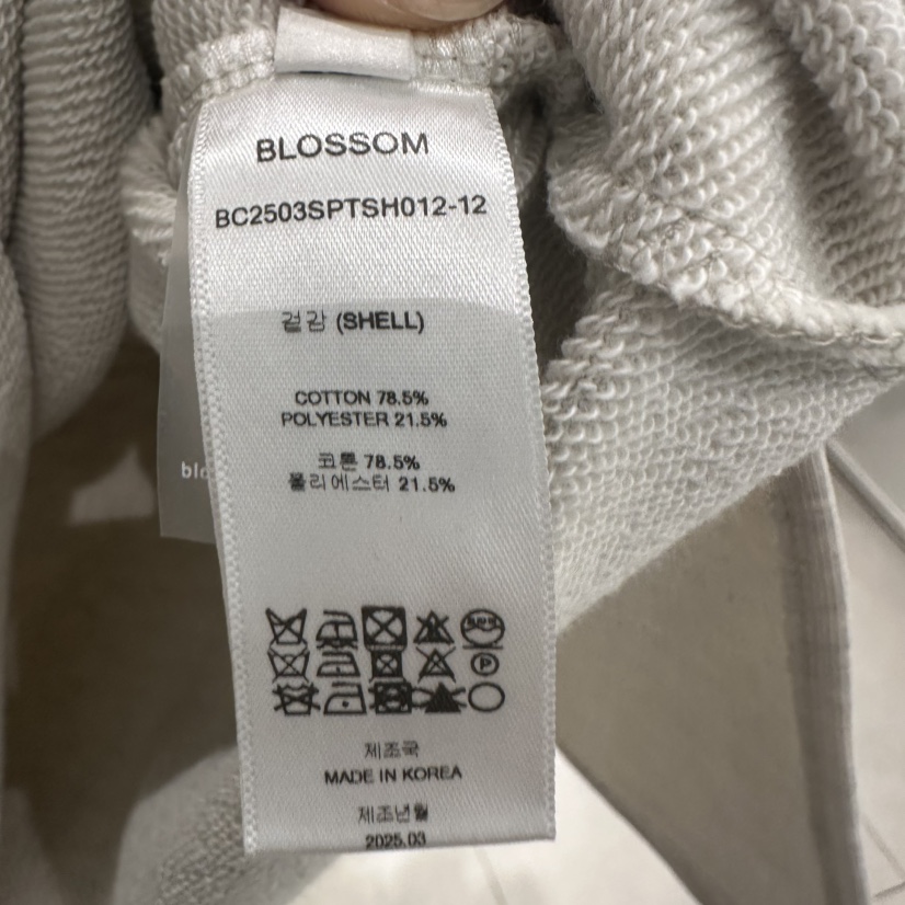 BLOSSOM韓國㊣直郵東大門代購女裝新品推薦時尚人氣熱賣T恤BLOSSOMT恤