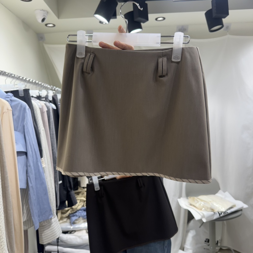 OWNS韓國直郵㊣女裝新品推薦時尚休閑人氣25春夏職業熱賣短裙OWNS短裙