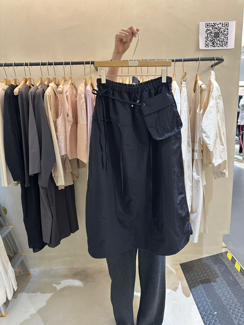 ERIA韓國㊣直郵東大門代購女裝新品時尚25春夏休閑長裙褶皺ERIA/HUE長裙圖色3
