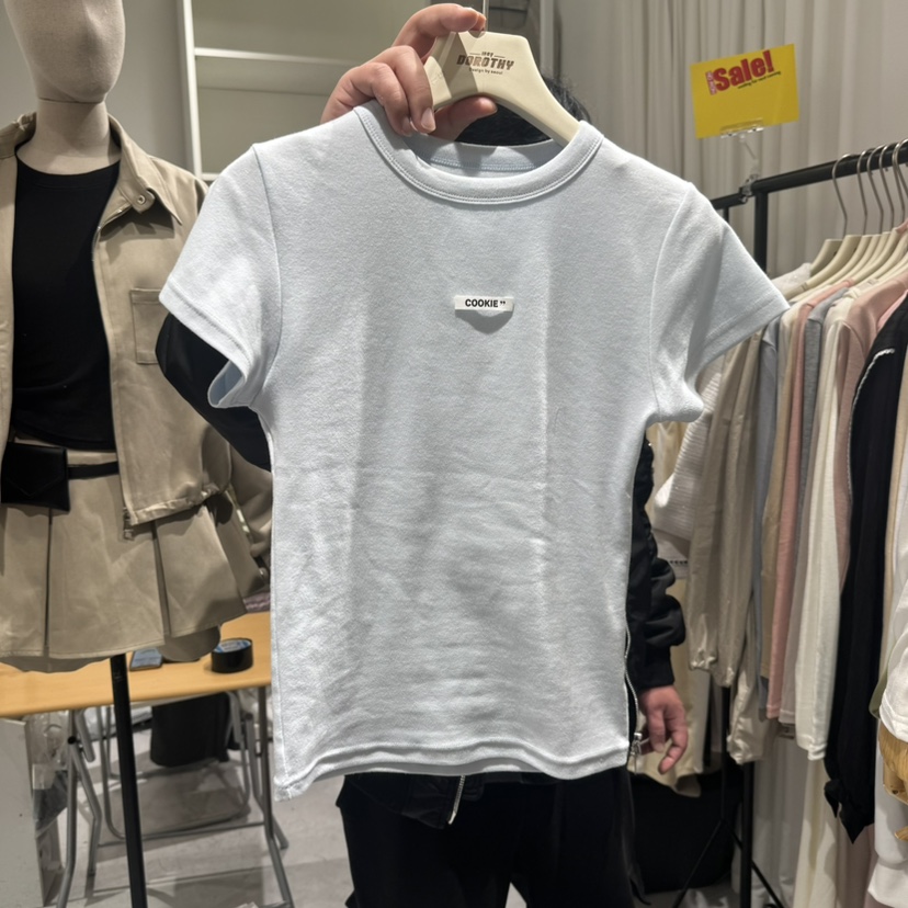 MAY DOROYHY韓國直郵㊣女裝新品熱賣推薦25春夏時尚休閑T恤MAY DOROYHYT恤圖色2