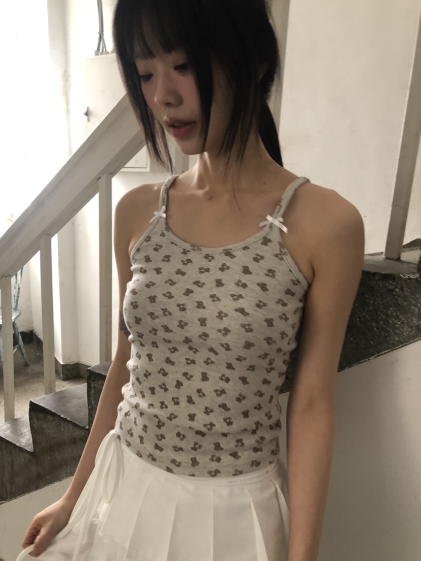 FLASH直郵韓國代購㊣女裝新款推薦休閑職業25春夏人氣吊帶背心FLASH吊帶/背心圖色1