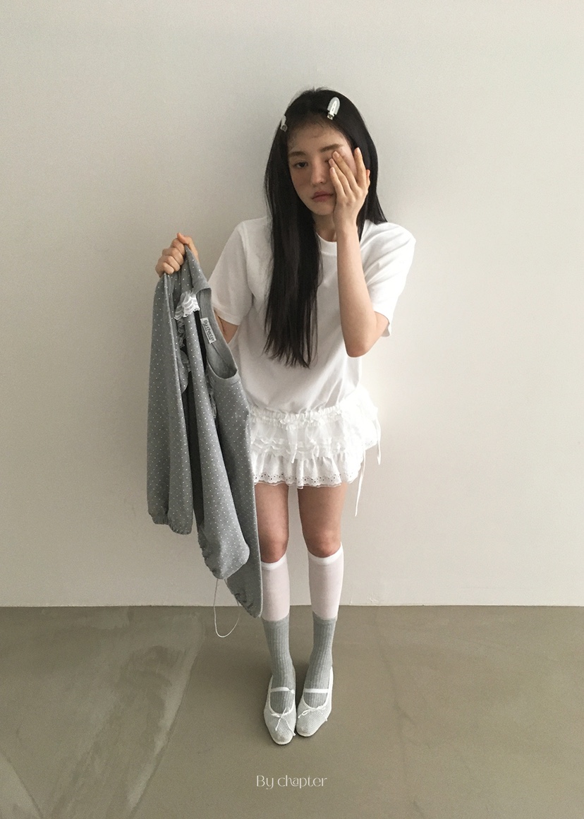 BY CHAPTER韓國直郵㊣東大門實拍女裝新品時尚人氣熱賣衛衣BY Chapter衛衣