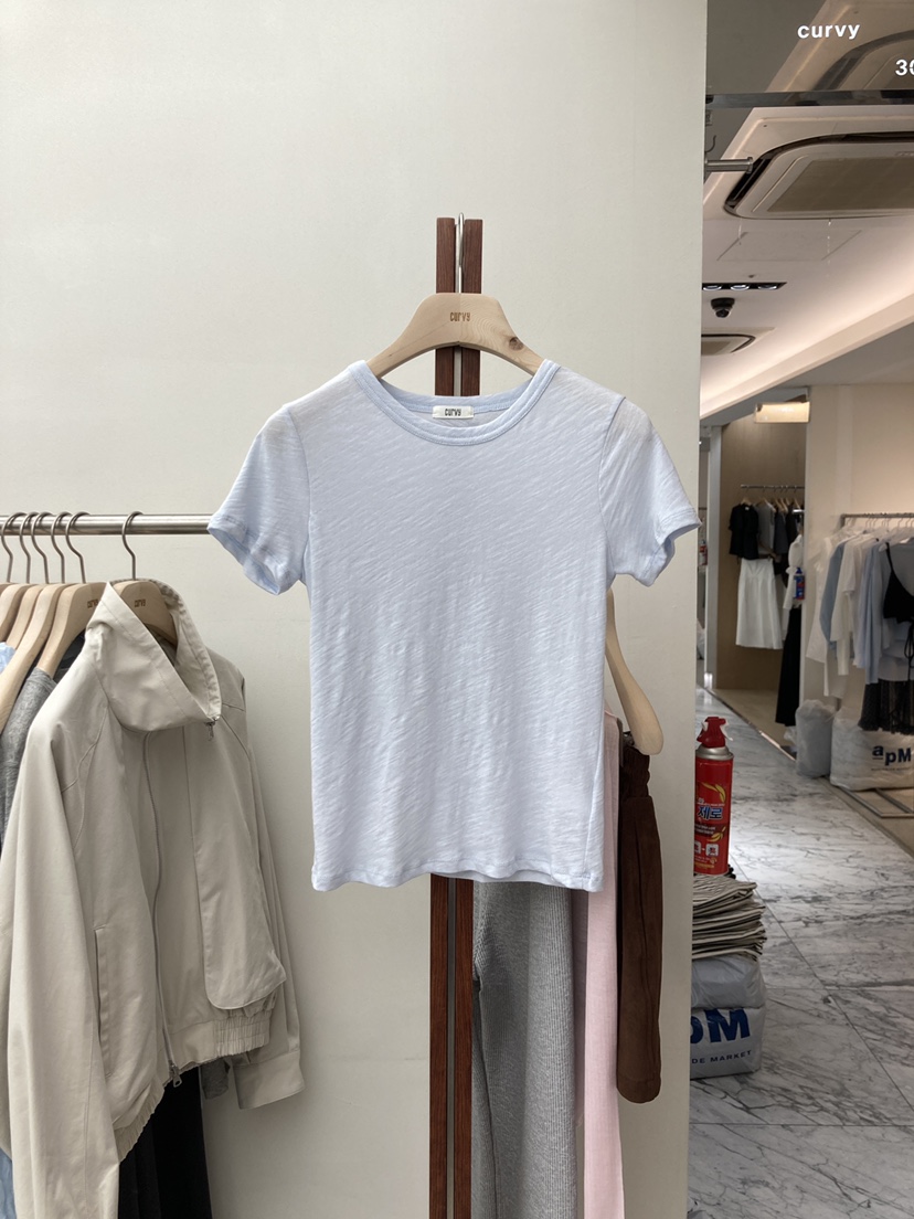 CURVY韓國直郵㊣女裝新款熱賣時尚推薦25春夏休閑職業人氣T恤CURVYT恤圖色2