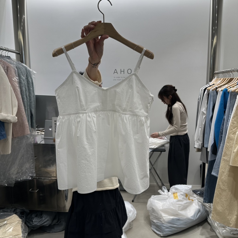 AHOY韓國㊣直郵東大門代購女裝新品時尚熱賣推薦人氣吊帶背心AHOY吊帶/背心圖色2