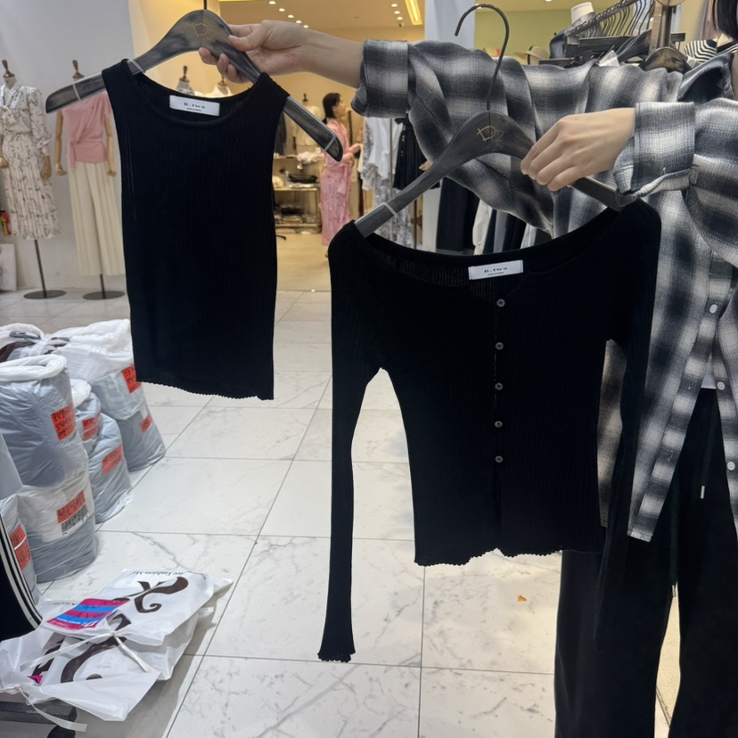 A2/D2韓國直郵㊣東大門實拍女裝新款人氣熱賣休閑時尚套裝A2/D2套裝圖色3