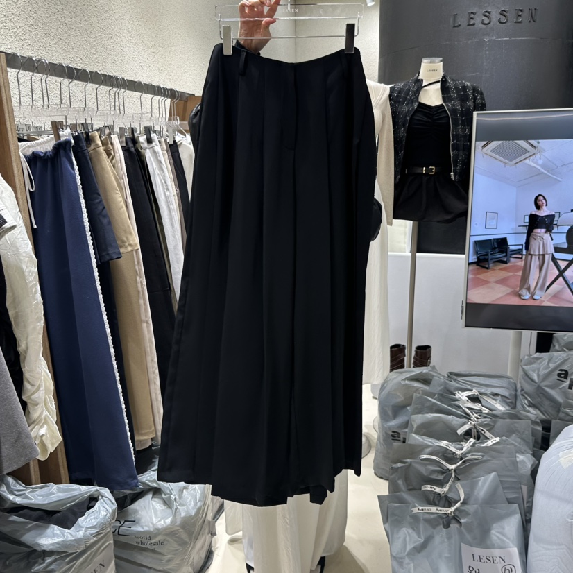 LESSEN韓國直郵㊣東大門實拍女裝新款職業推薦休閑人氣休閑褲LESSEN休閑褲圖色2