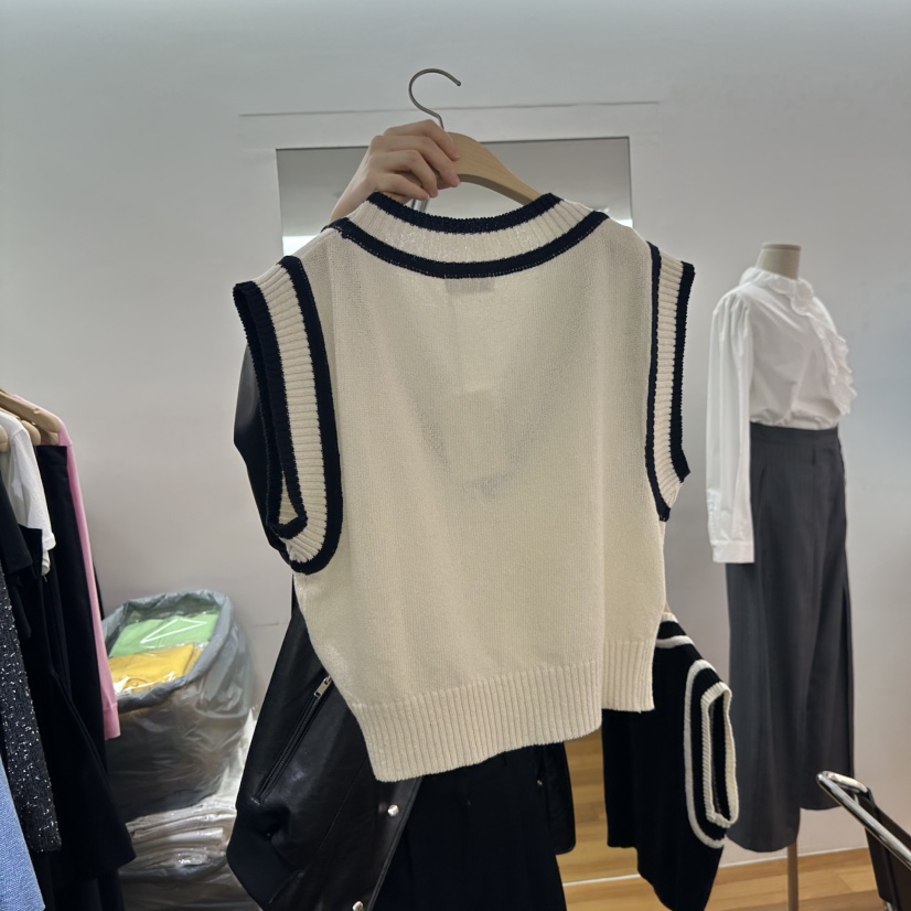 NAVE東大門實拍女裝新品推薦休閑真品25春夏人氣熱賣吊帶背心NAVE吊帶/背心
