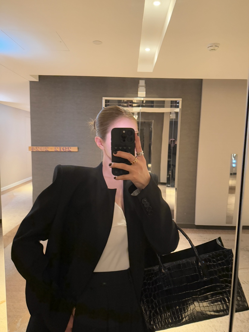 OUTFIT韓國直郵女裝新品推薦時尚熱賣休閑25春夏職業人氣夾克OUTFIT夾克