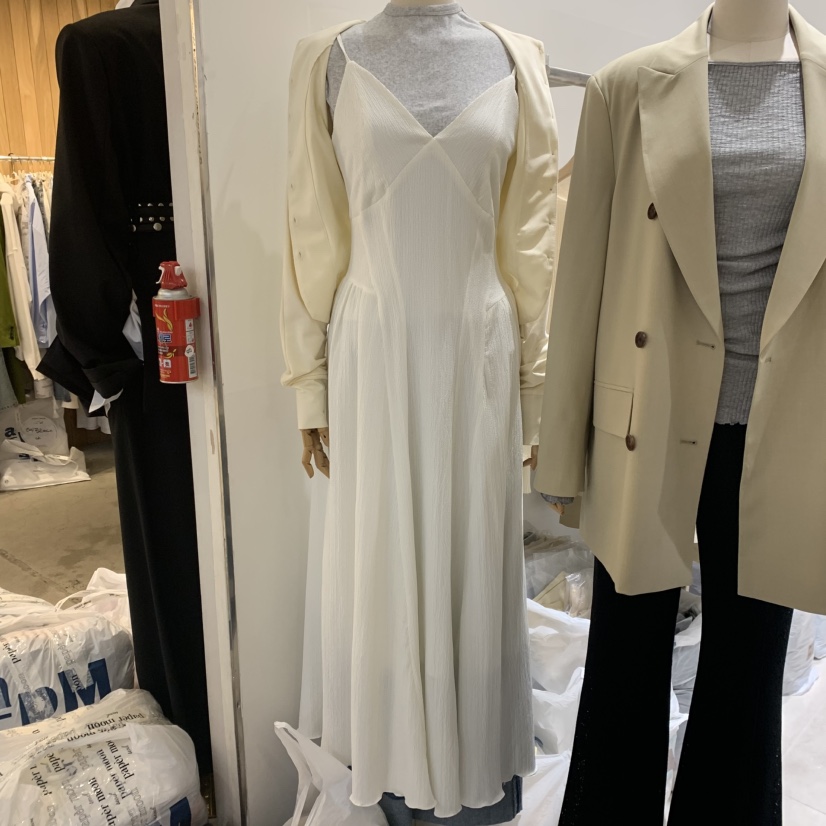 GLOW AND NYMPH東大門代購女裝新品25春夏休閑推薦連衣裙GLOW AND NYMPH連衣裙