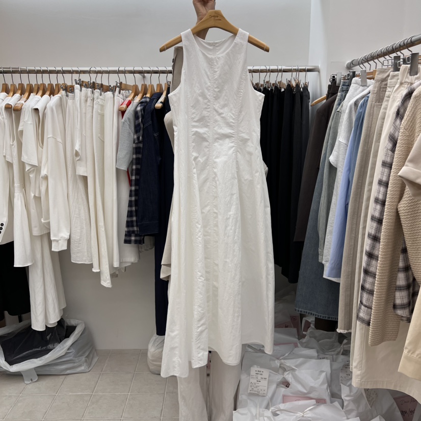 DRESS ROOM韓國直郵女士新款25春夏真品時尚推薦職業連衣裙DRESS ROOM連衣裙圖色2