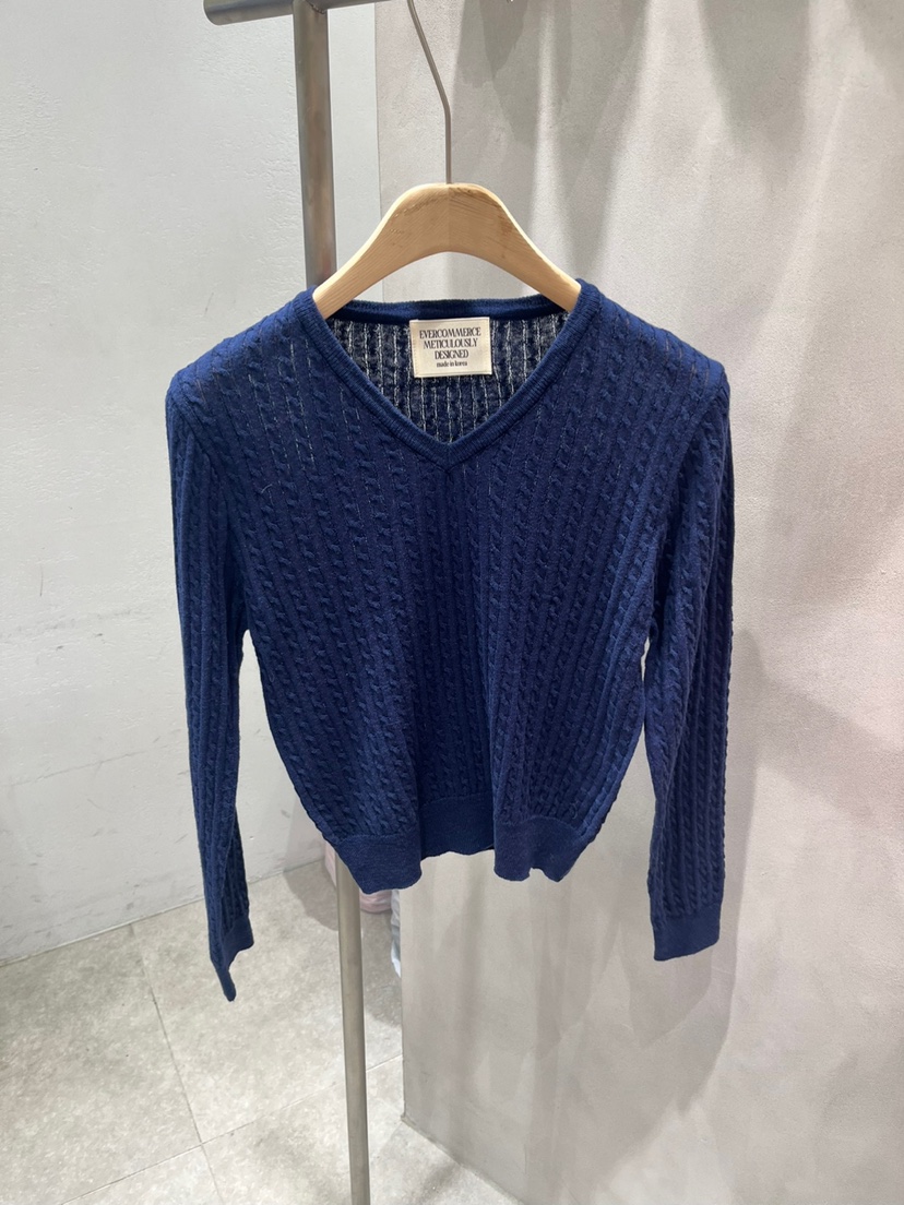 EVERCOMMERCE METICULOUSLY DESIGNED韓國直郵㊣女裝新款時尚針織衫EVERCOMMERCE METICULOUSLY DESIGNED針織衫圖色5