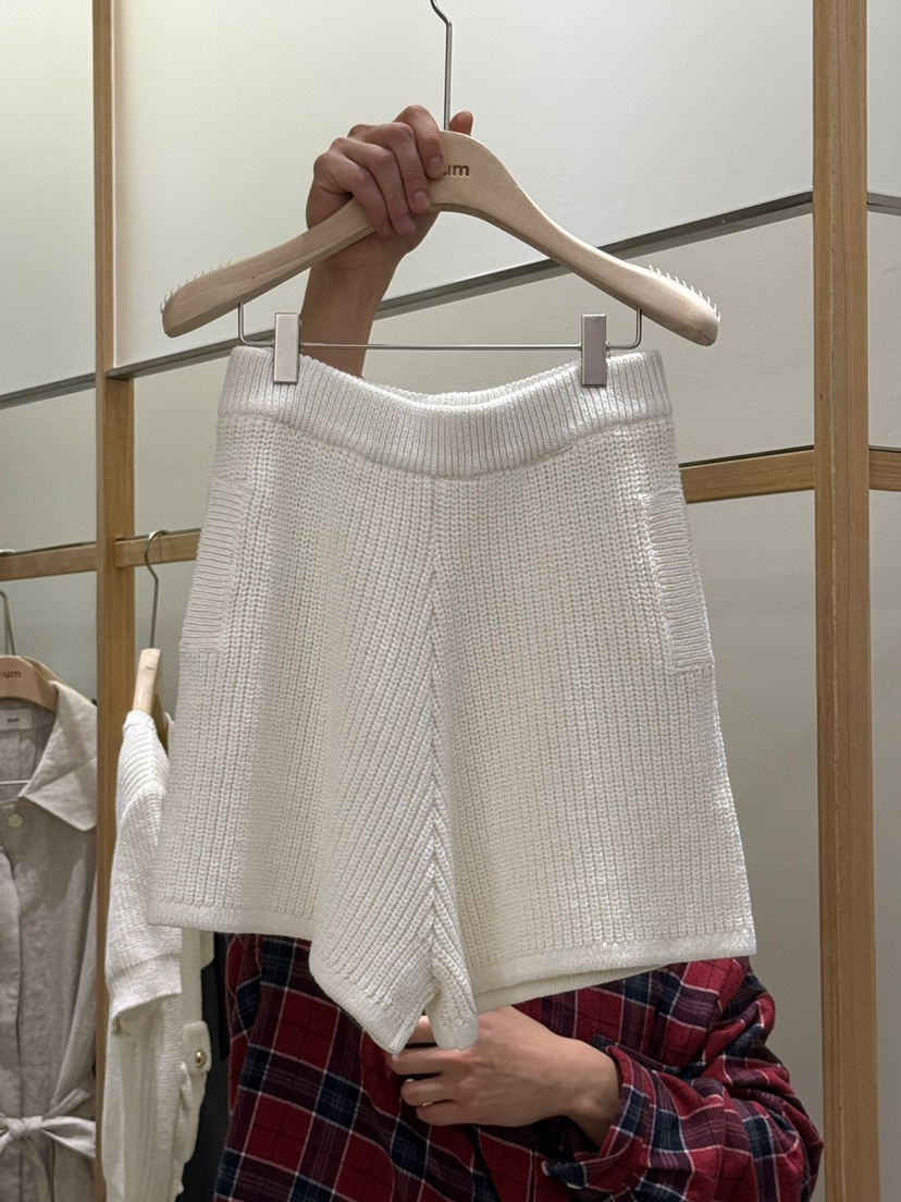 EUM直郵韓國代購㊣女裝新品人氣職業25春夏休閑推薦時尚短褲EUM短褲