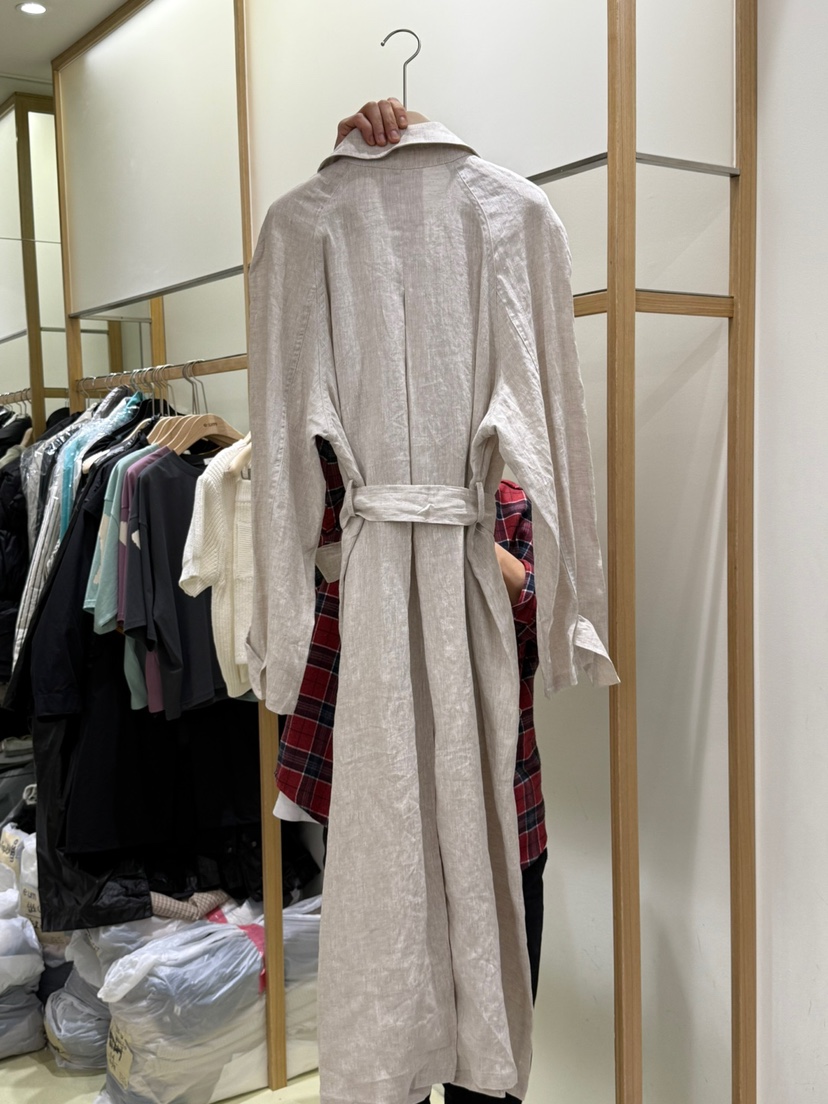 EUM韓國直郵㊣女裝新款推薦人氣休閑職業長款風衣含腰帶亞麻EUM長款風衣