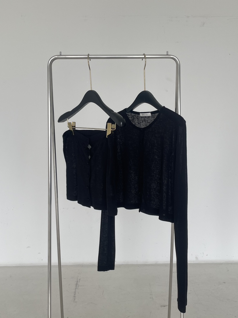 BETWEEN US韓國直郵㊣女裝新品推薦職業套裝兩件套天絲開衫JICJO:SEOUL套裝圖色4