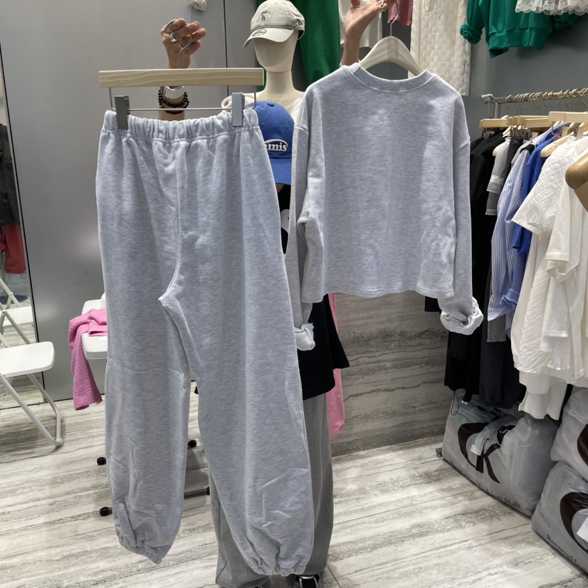 BEGINNING韓國直郵㊣女裝新品職業時尚推薦人氣套裝刺繡套裝BEGINNING套裝