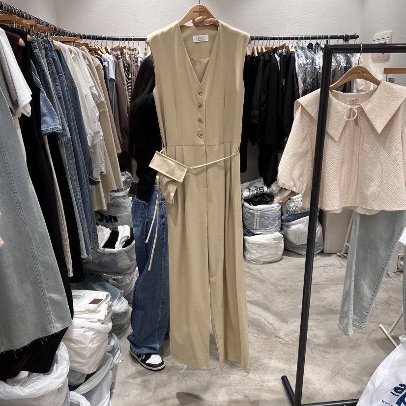 ALMOND PEPE韓國直郵㊣女裝新品時尚職業25春夏推薦連體褲ALMOND PEPE連體褲