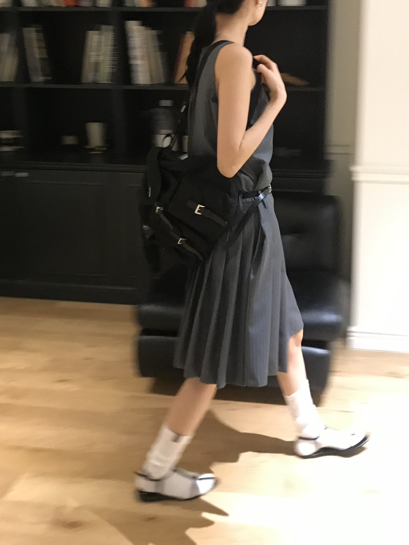 ME MO東大門代購女士新款休閑人氣推薦職業熱賣真品連衣裙ME MO連衣裙