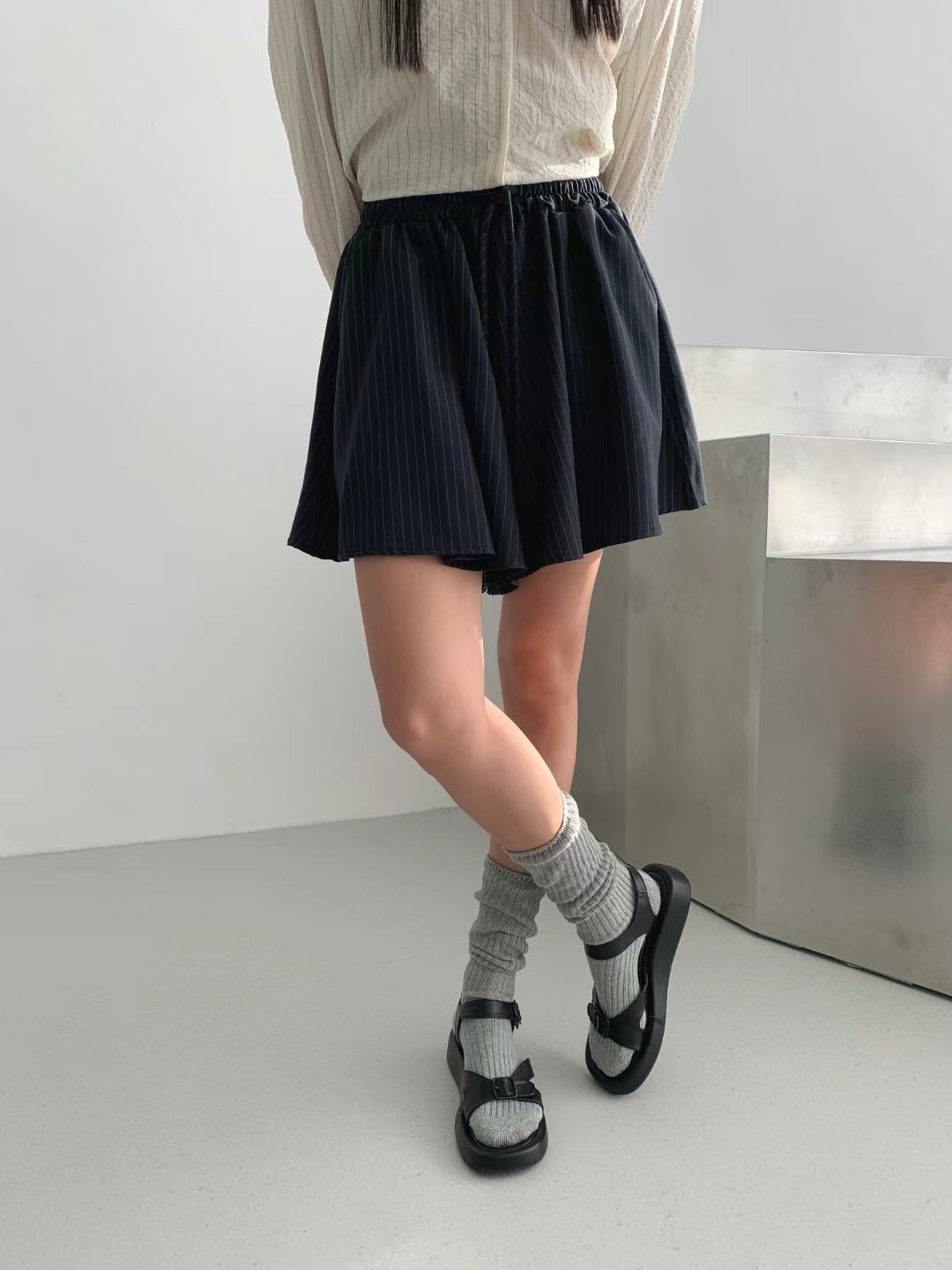 LEVEL東大門直郵女士新款25春夏時尚熱賣推薦人氣真品休閑短褲LEVEL短褲圖色2