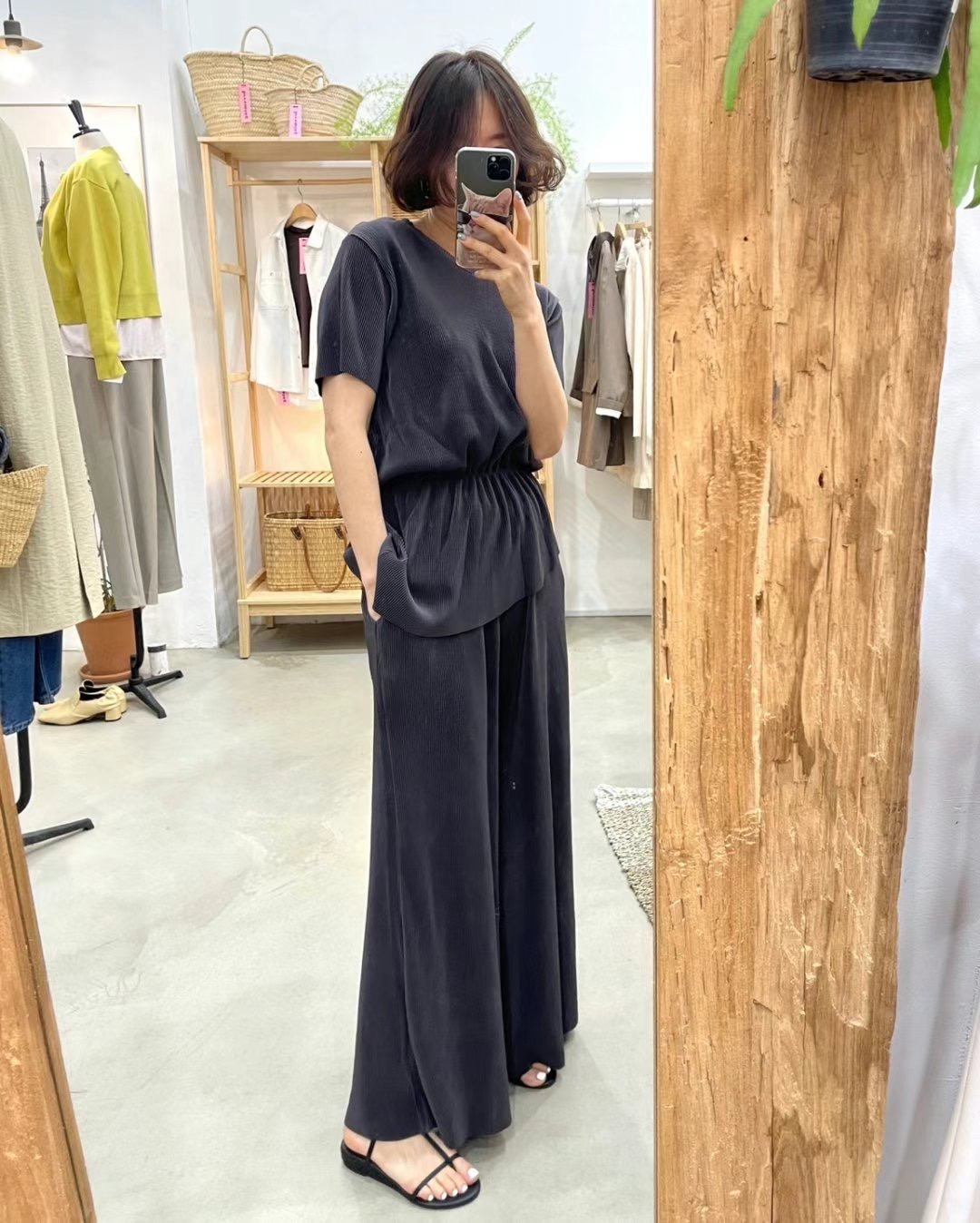 CRUCIALSTAR韓國代購女裝新品人氣休閑職業真品推薦套裝套裝CRUCIALSTAR套裝圖色3