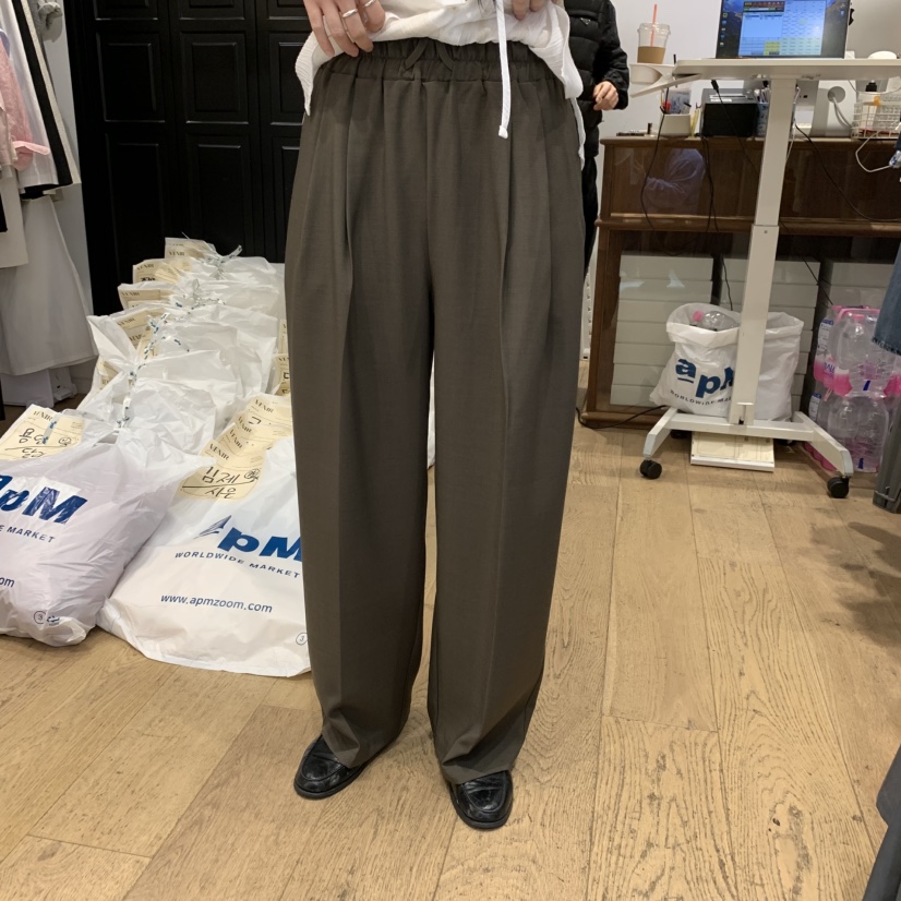 VENIR-a韓國直郵㊣女裝新品人氣熱賣時尚25春夏休閑褲褶皺VENIR-a休閑褲圖色1