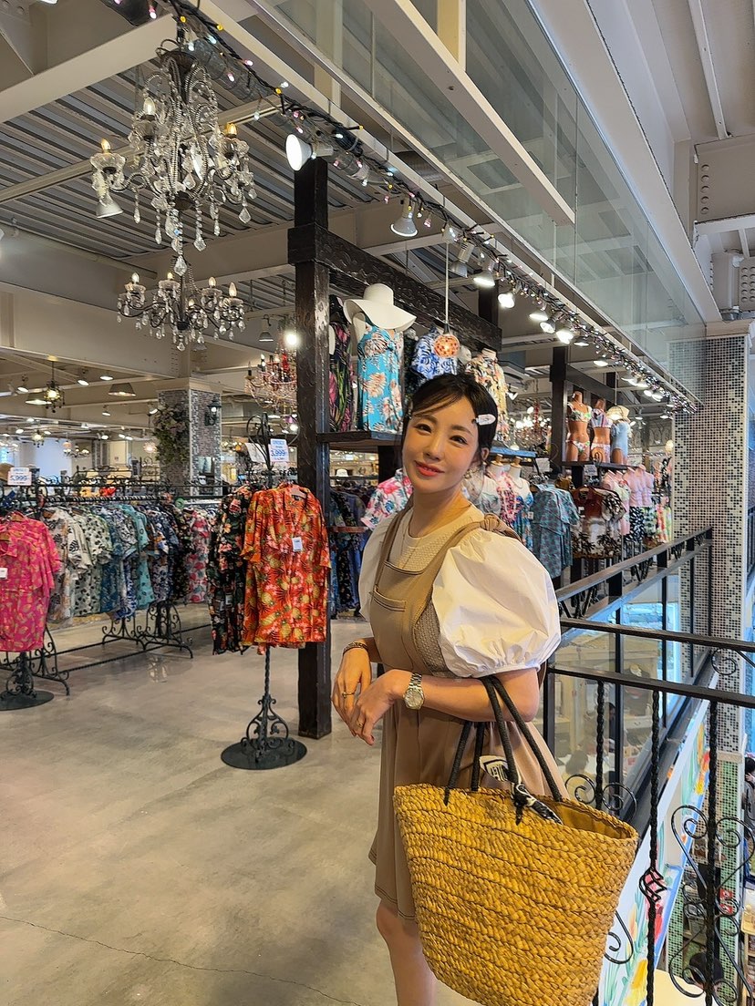 PALETTE-Q韓國㊣直郵東大門代購女裝新款時尚職業人氣針織衫PALETTE-Q針織衫