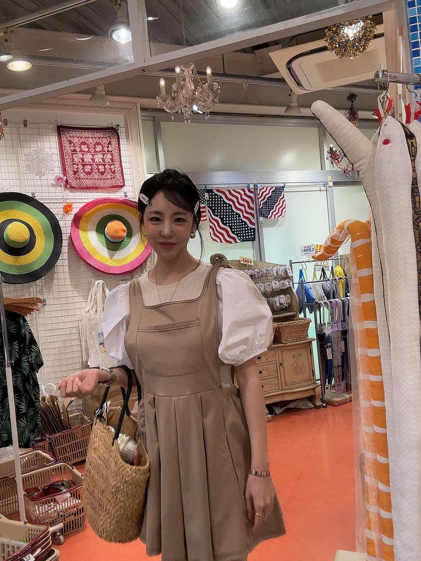 PALETTE-Q韓國㊣直郵東大門代購女裝新款時尚職業人氣針織衫PALETTE-Q針織衫