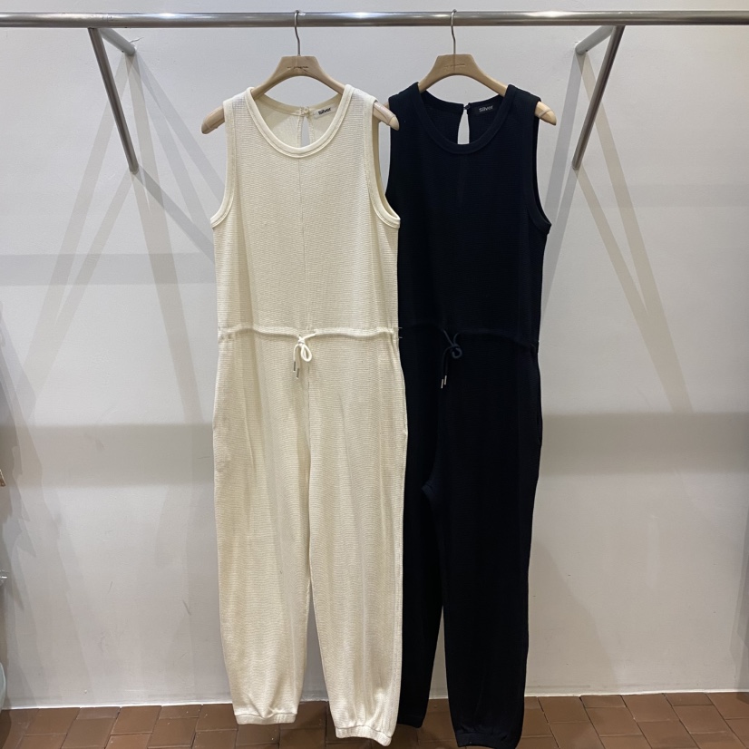 SILVER直郵韓國代購㊣女裝新款推薦休閑職業熱賣25春夏連體褲SILVER連體褲