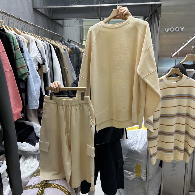 UOOV東大門實拍女裝新款休閑職業熱賣25春夏時尚套裝兩件套UOOV套裝圖色2