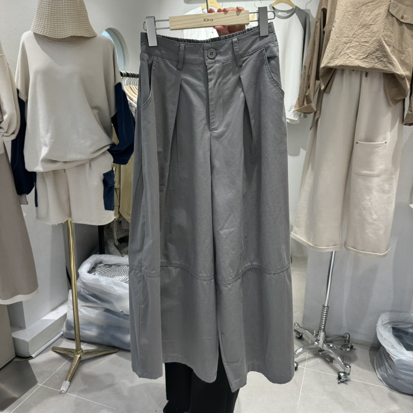 IN KIRA東大門直郵女裝新品休閑時尚真品熱賣推薦職業休閑褲IN KIRA休閑褲圖色1