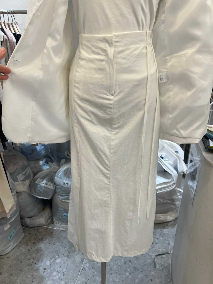 ROU.TINE韓國㊣直郵東大門代購女裝新款人氣休閑推薦25春夏長裙ROU.TINE長裙圖色2