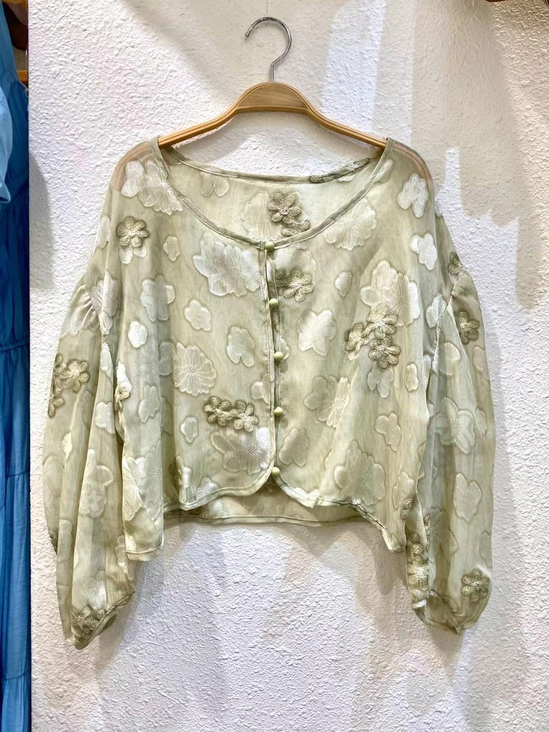 ANDYWARHOL韓國直郵㊣東大門實拍女裝新款職業襯衫蕾絲衫刺繡ANDYWARHOL襯衫/蕾絲衫圖色2