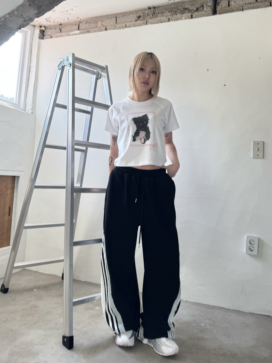 NUEUN韓國直郵㊣東大門實拍女裝新款推薦休閑時尚人氣熱賣T恤NUEUN/SEEOTT恤