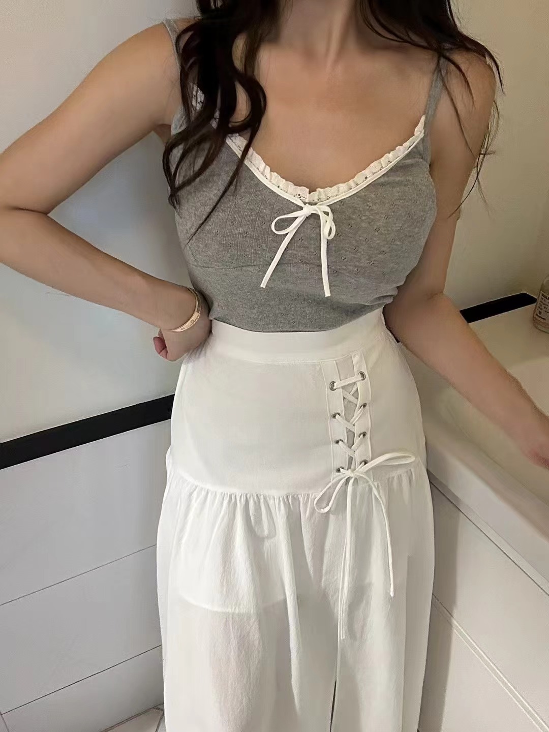 BLACK LINE韓國直郵㊣女裝新款熱賣人氣休閑25春夏吊帶背心BLACK LINE吊帶/背心圖色2