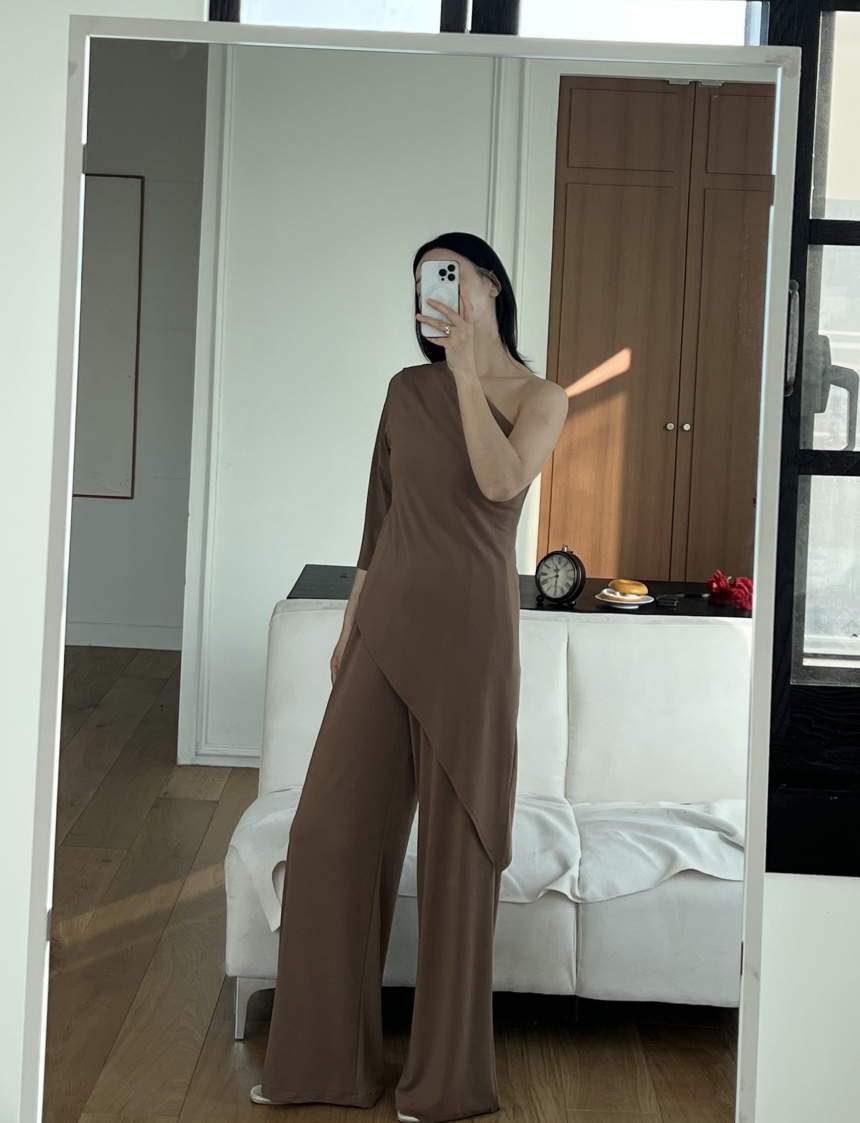 VERNI東大門實拍女士新款熱賣時尚推薦真品人氣25春夏休閑套裝VERNI套裝