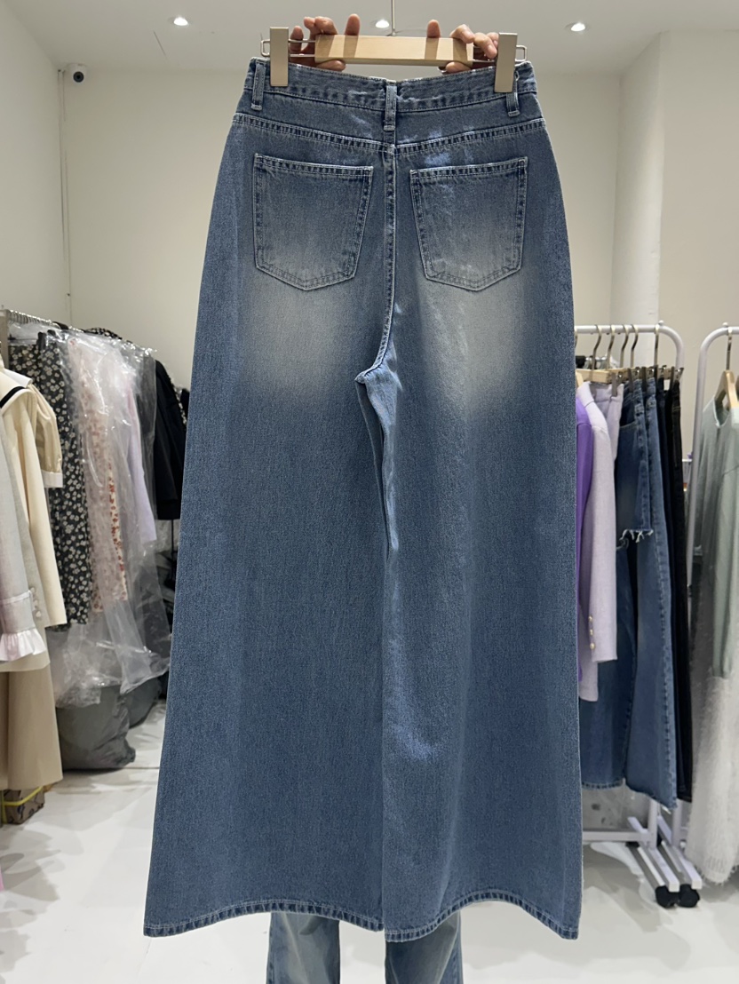 LUCIA東大門代購女裝新品人氣時尚25春夏真品職業推薦牛仔褲LUCIA牛仔褲
