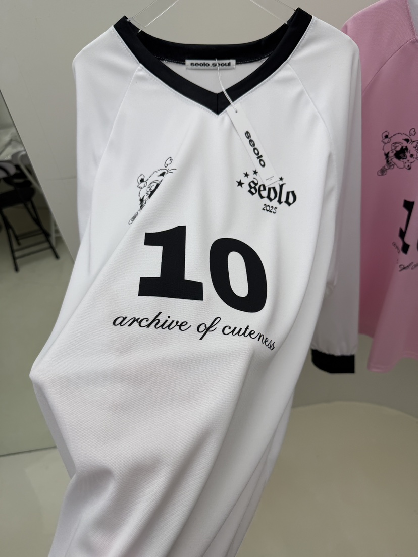 SEOLO東大門實拍女裝新品真品推薦職業人氣時尚25春夏長袖T恤Seolo seoul長袖T恤