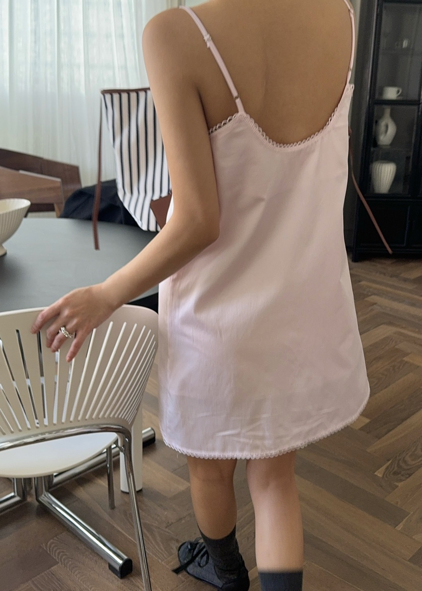 OUPPT東大門代購女裝新品熱賣25春夏推薦時尚休閑職業連衣裙OUPPT連衣裙