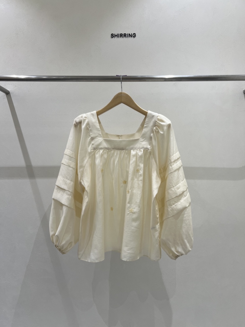 SHIRRING韓國代購女裝新品熱賣真品人氣25春夏襯衫蕾絲衫刺繡SHIRRING襯衫/蕾絲衫