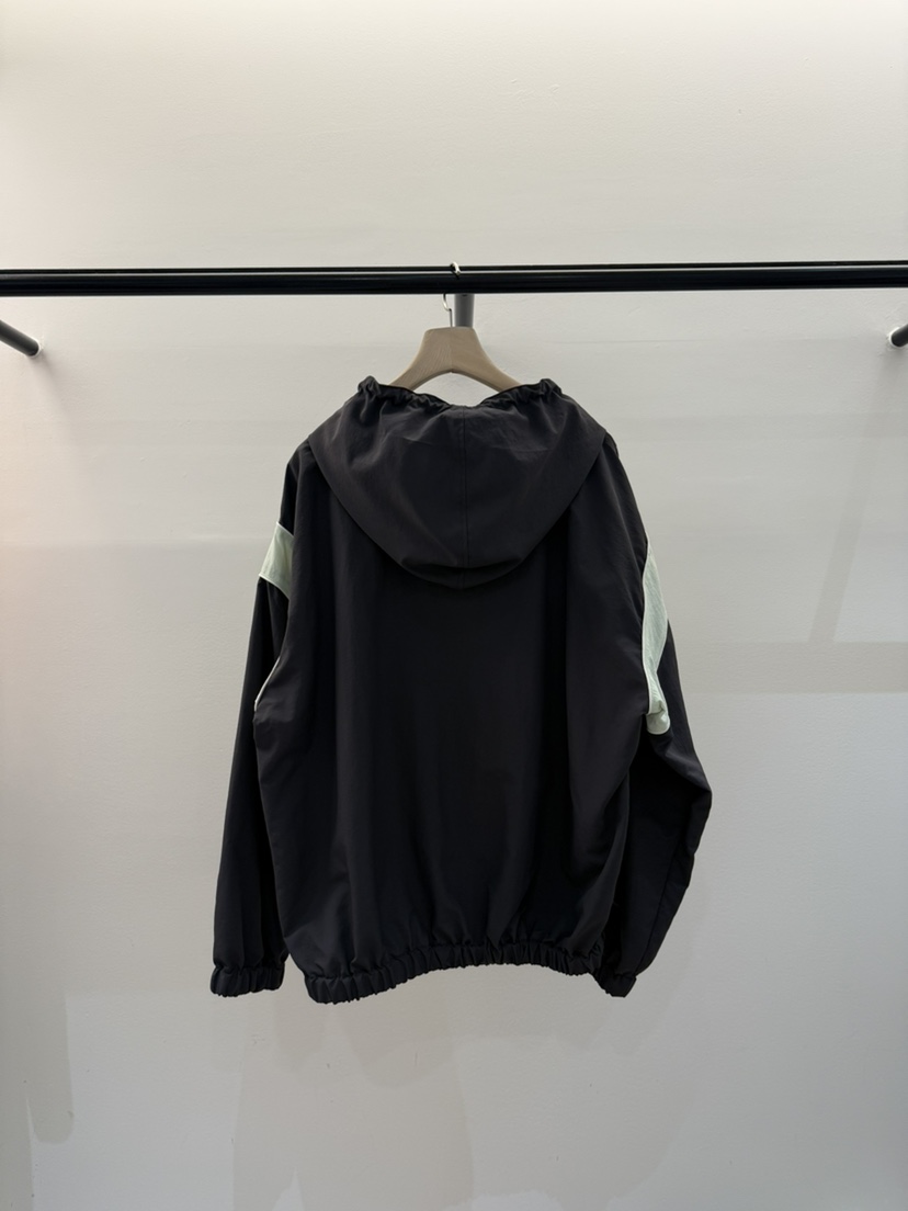LA CREME韓國直郵女裝新品時尚熱賣人氣職業真品25春夏夾克LA CREME夾克