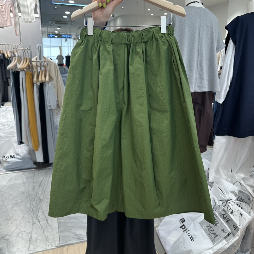 REVE-L東大門實拍女裝新品25春夏職業熱賣時尚推薦休閑短褲REVE-L短褲圖色3