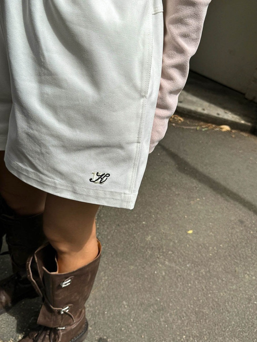 SALONDEMAG東大門代購女士新款職業25春夏熱賣時尚短褲刺繡SALONDEMAG短褲