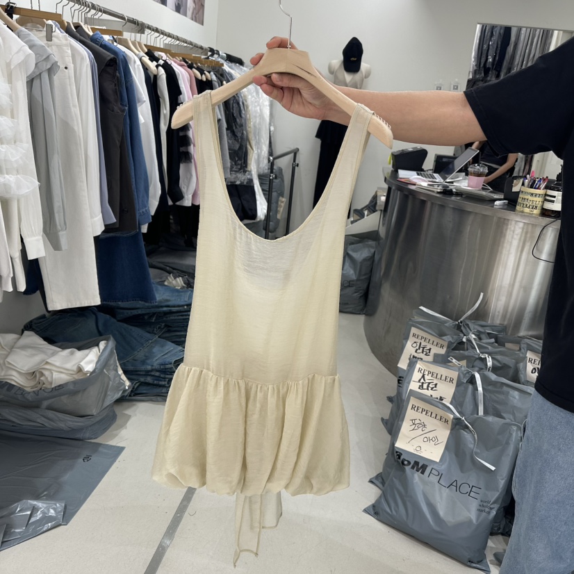 REPELLER韓國直郵㊣東大門實拍女裝新品推薦休閑25春夏連衣裙REPELLER連衣裙圖色2