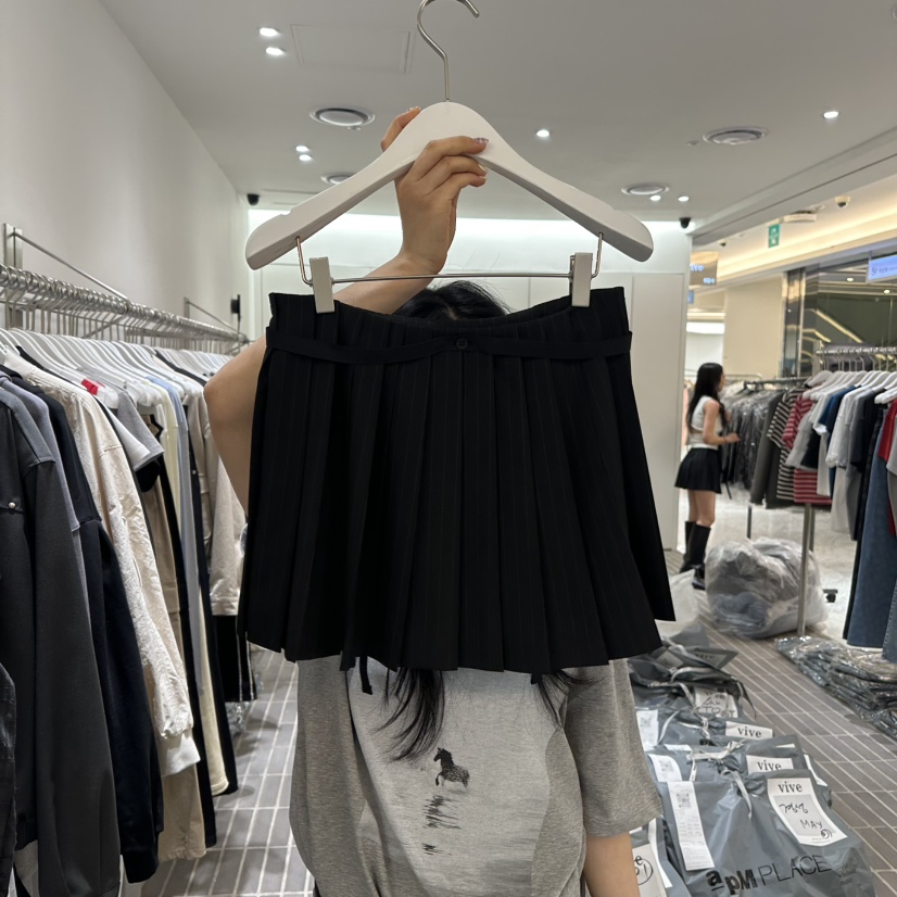 VIVE韓國直郵㊣東大門實拍女裝新品熱賣休閑裙褲含腰繩百褶VIVE裙褲