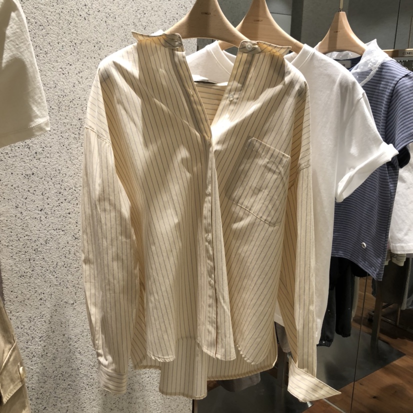 COMELY直郵韓國代購㊣女裝新款人氣職業25春夏襯衫蕾絲衫條紋COMELY襯衫/蕾絲衫圖色2