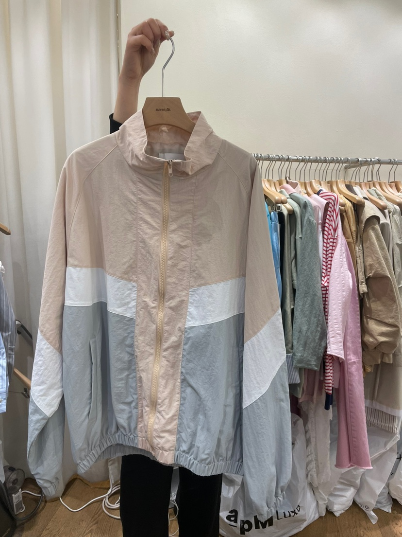 AUVERFIT韓國直郵㊣東大門實拍女裝新品休閑25春夏時尚夾克AUVERFIT夾克圖色2