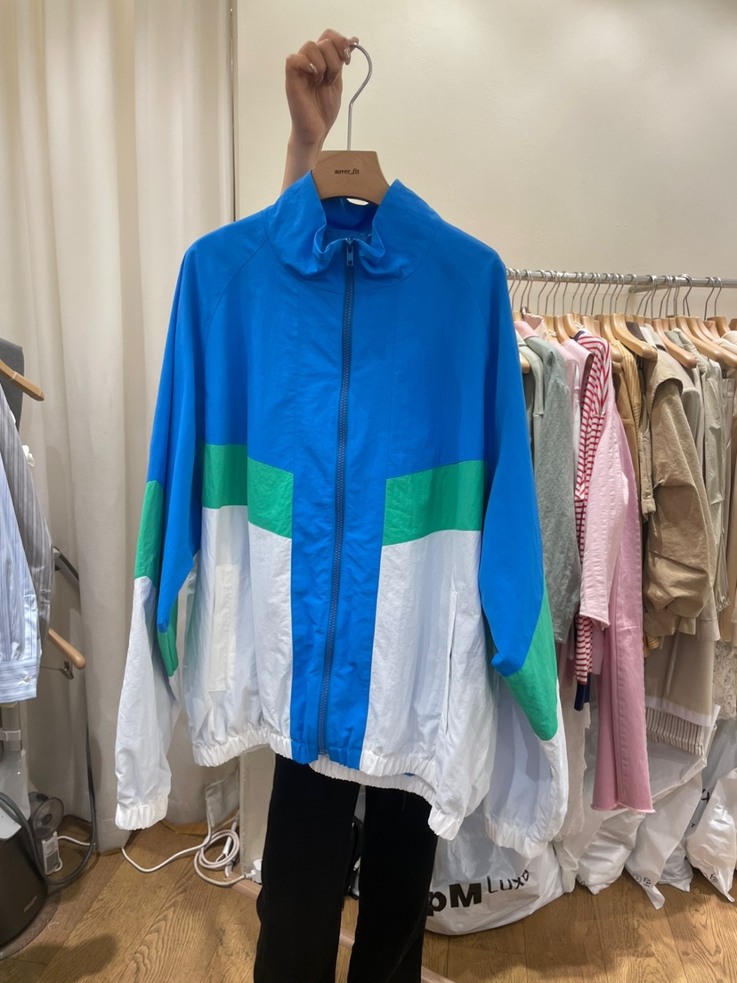 AUVERFIT韓國直郵㊣東大門實拍女裝新品休閑25春夏時尚夾克AUVERFIT夾克圖色3