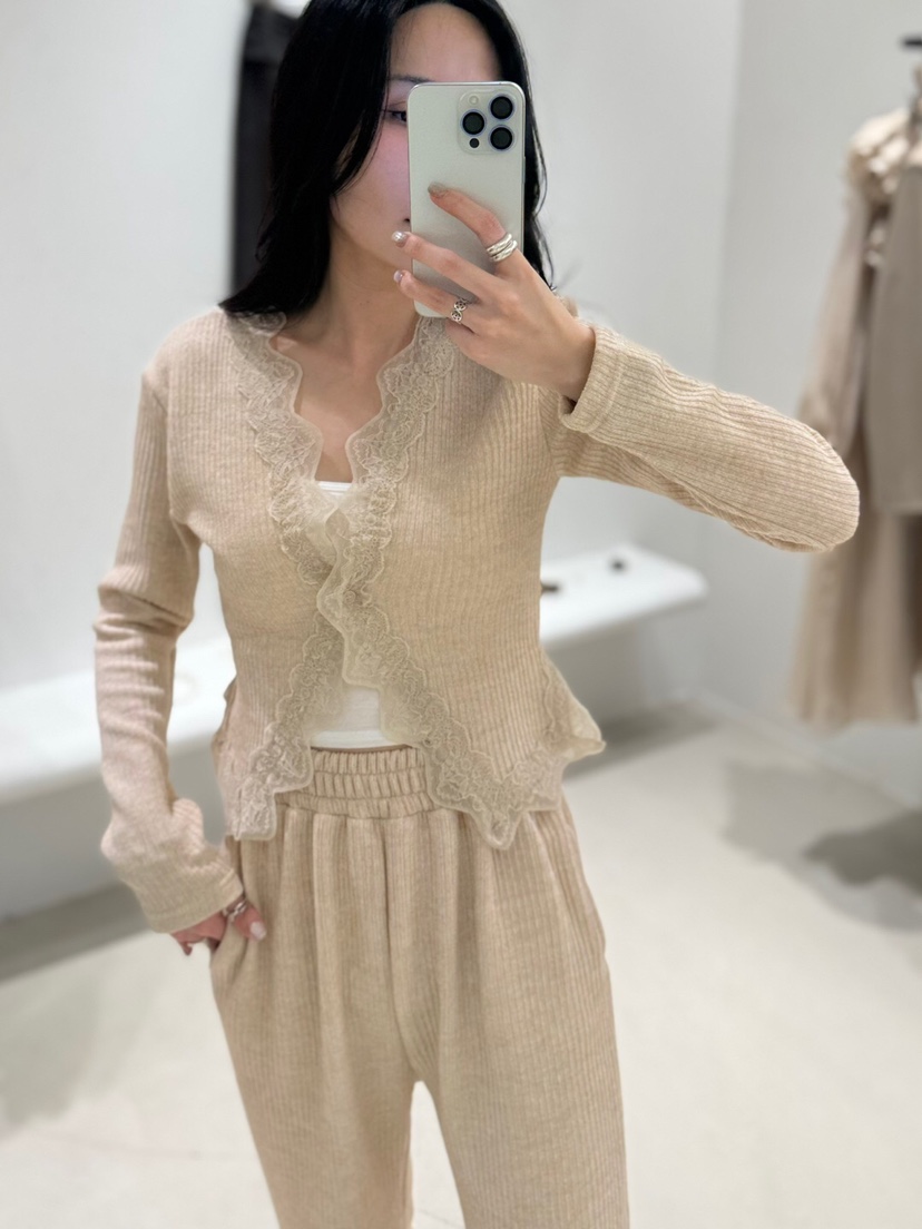 MELTED-P東大門直郵女裝新品25春夏熱賣人氣推薦職業長袖T恤MELTED-P長袖T恤